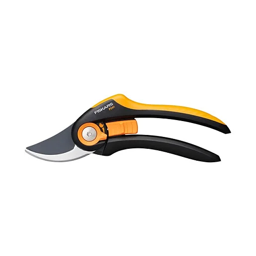 Fiskars Bypass-Gartenschere Plus SmartFit P541